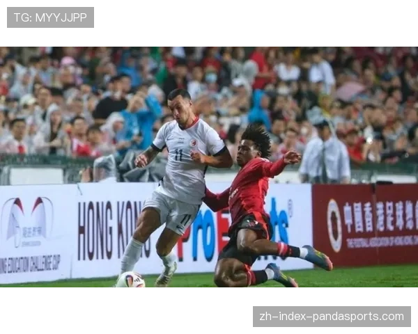 多尔古犯规18次防守积极 曼联后卫战术角色调整